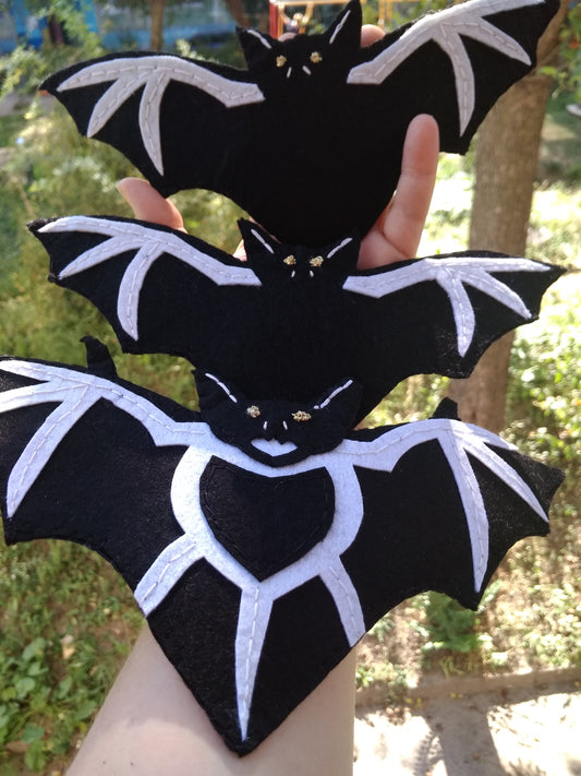 Handmade Bat Door Hanger: Spooky Halloween Vampire Bat