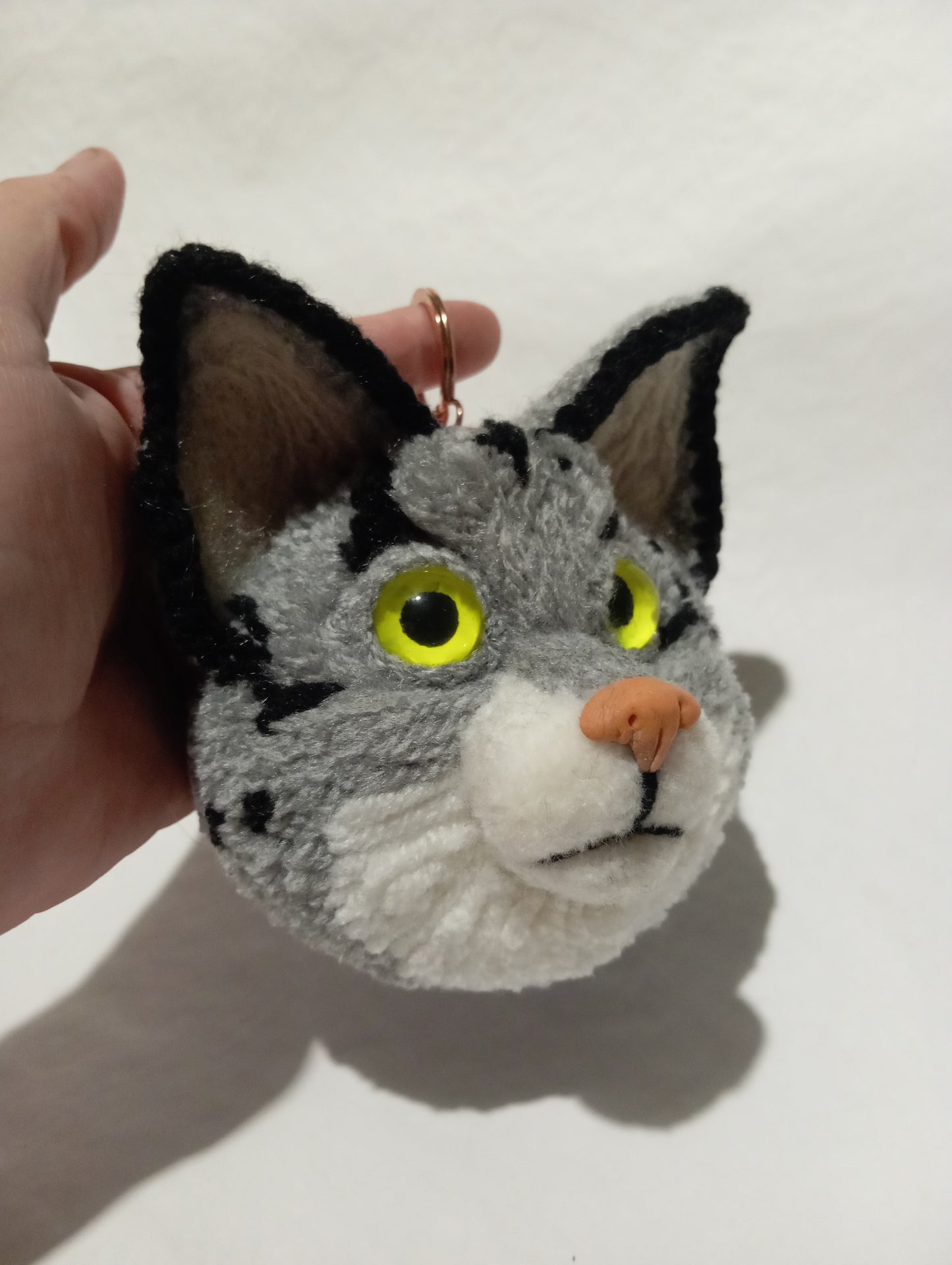 Plush Gray Cat Car Hanger: Handmade Amigurimi Keychain