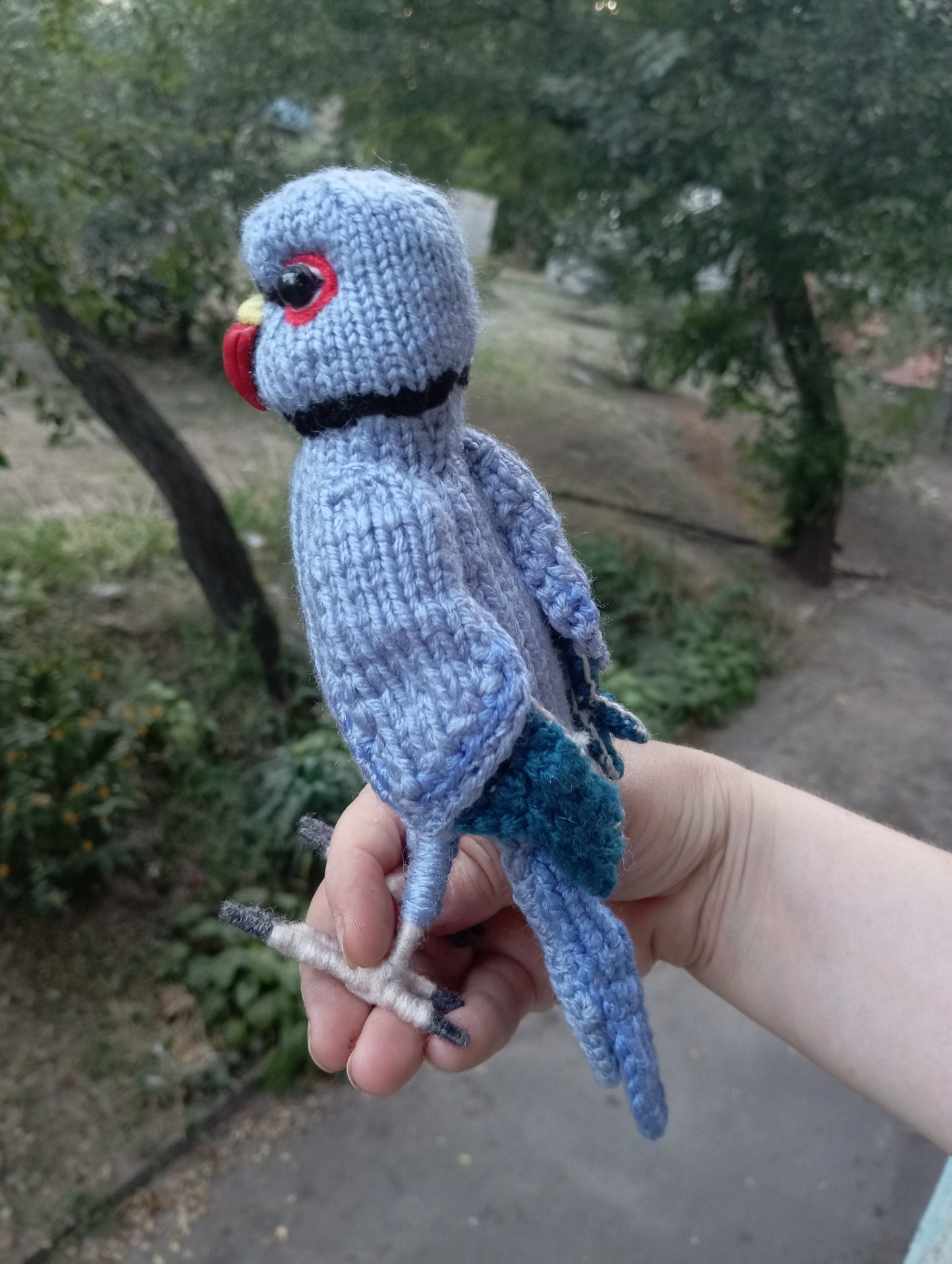Knitted Blue Parrot Figurine: Plush Ringneck Parrot Bird Amigurumi