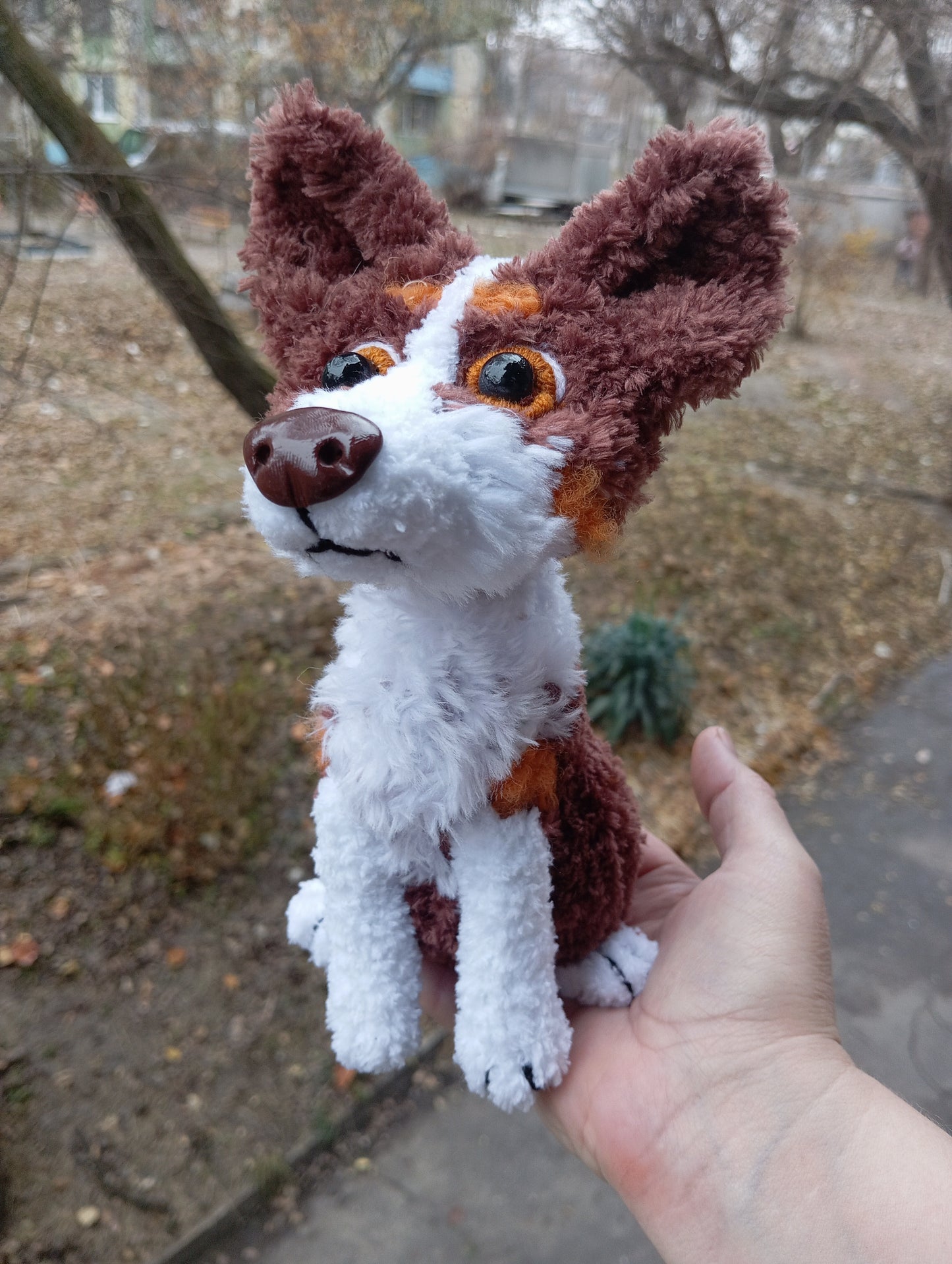 Knitted Australian Shepherd Figurine, Crohet Aussie Stuffed Dog, Cute Australian Shepherd Toy