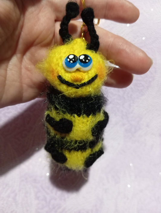 Bee knitted keychain