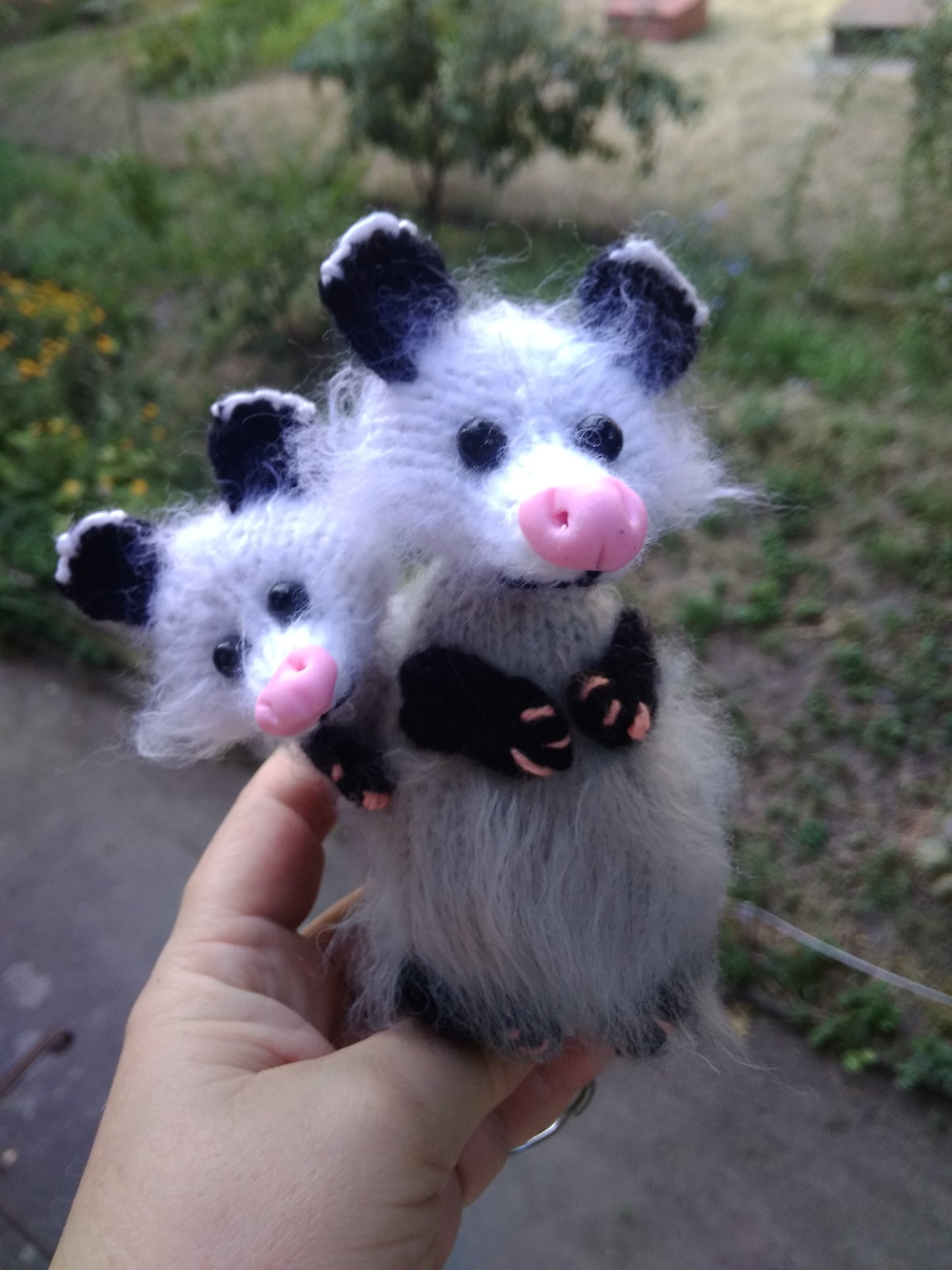 Plush Mom and Baby Possum Toys, Amigurumi Accessory for Bag, Backpack and Car Mirror View