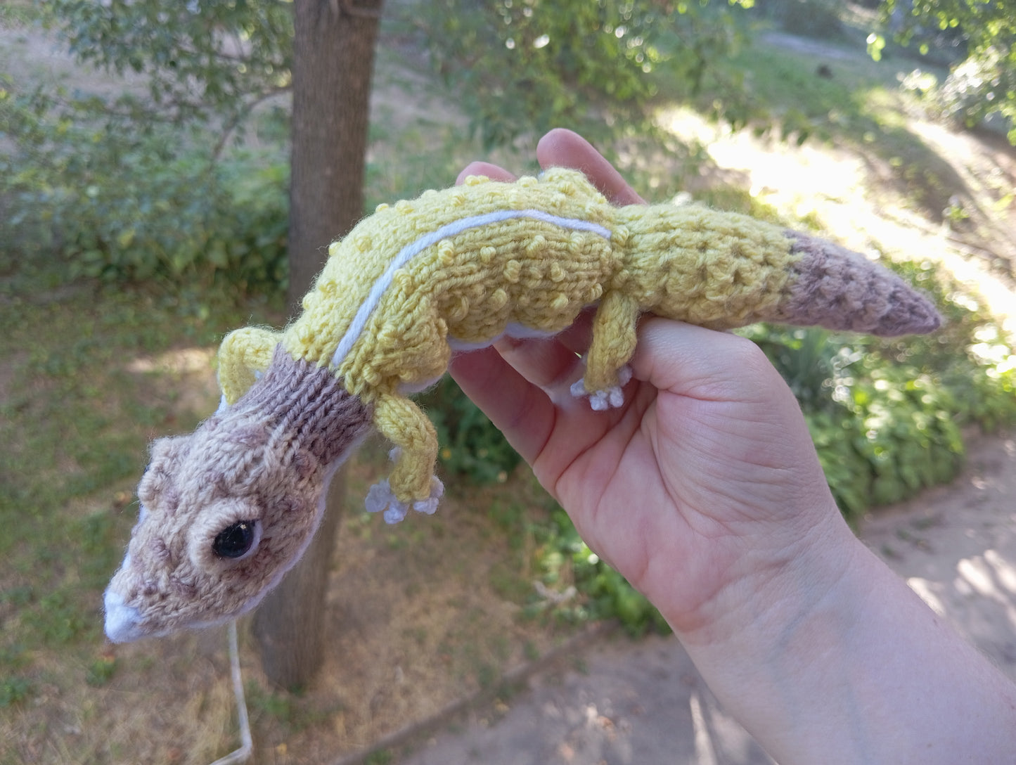 Adorable Plush Gecko Toy, Knitted Gecko Figurine, Crochet Gecko Toy