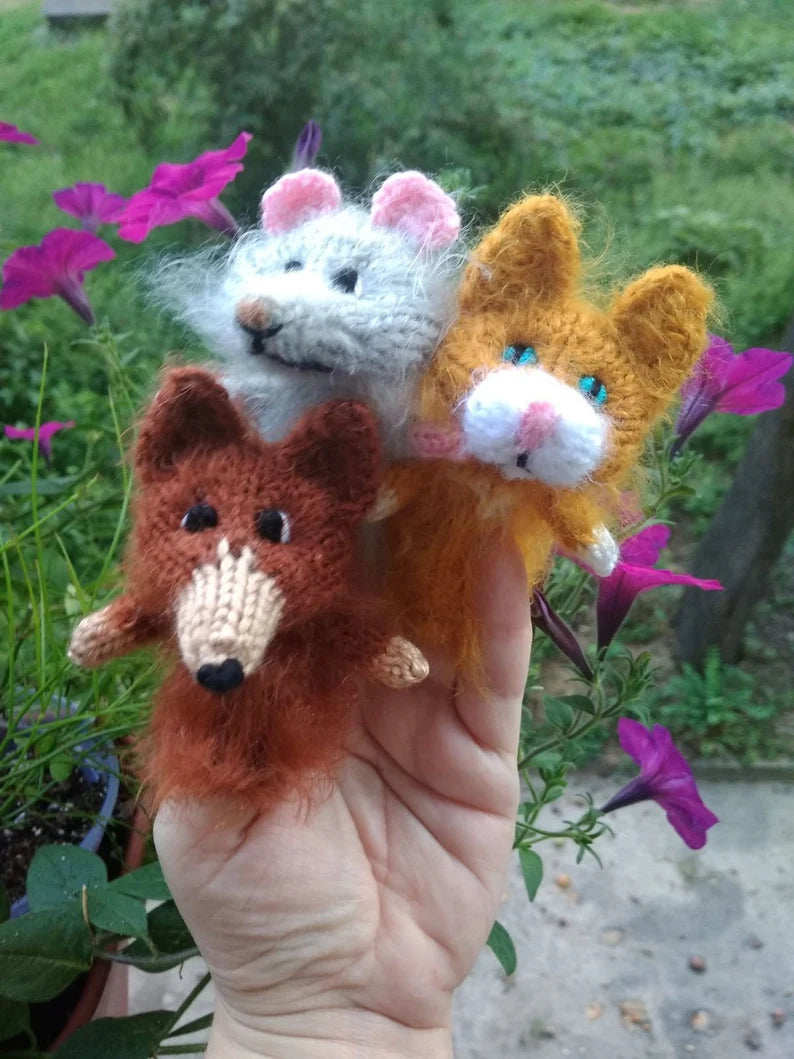 Finger puppets - educational and quiet toys