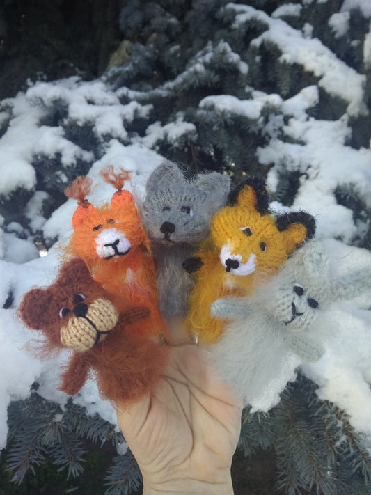 Finger puppets set