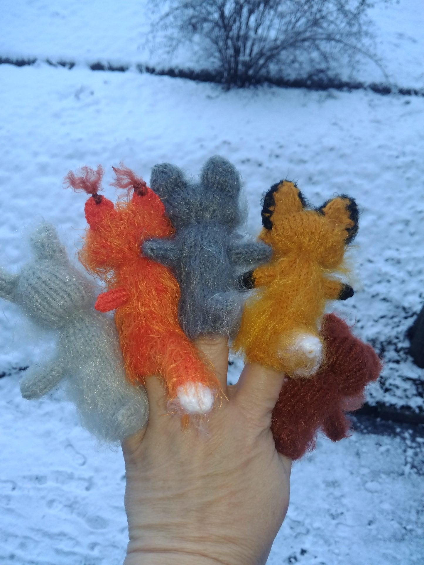 Finger puppets set